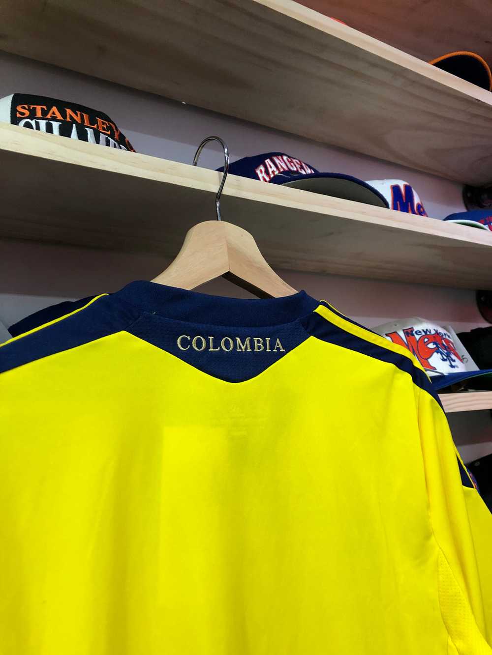 Adidas 2012 Colombia Soccer Jersey Size Large - image 3
