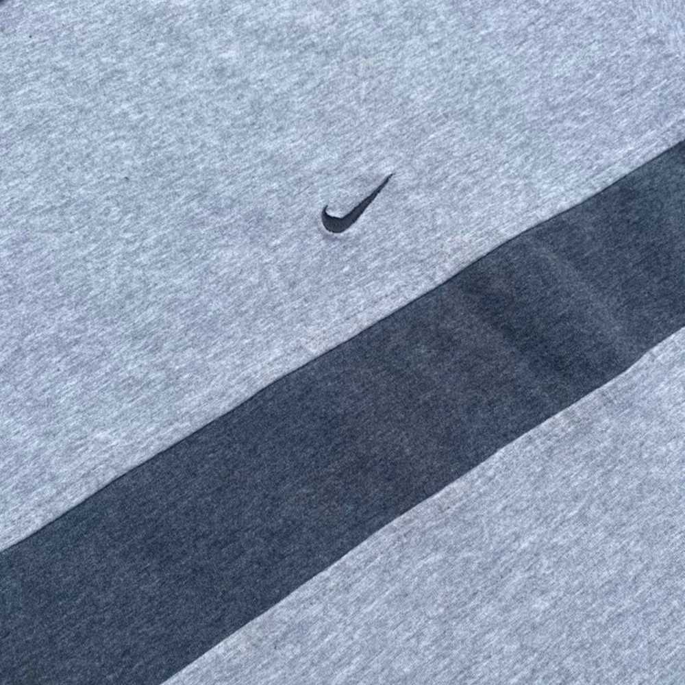 Vintage Nike t-shirt - image 2