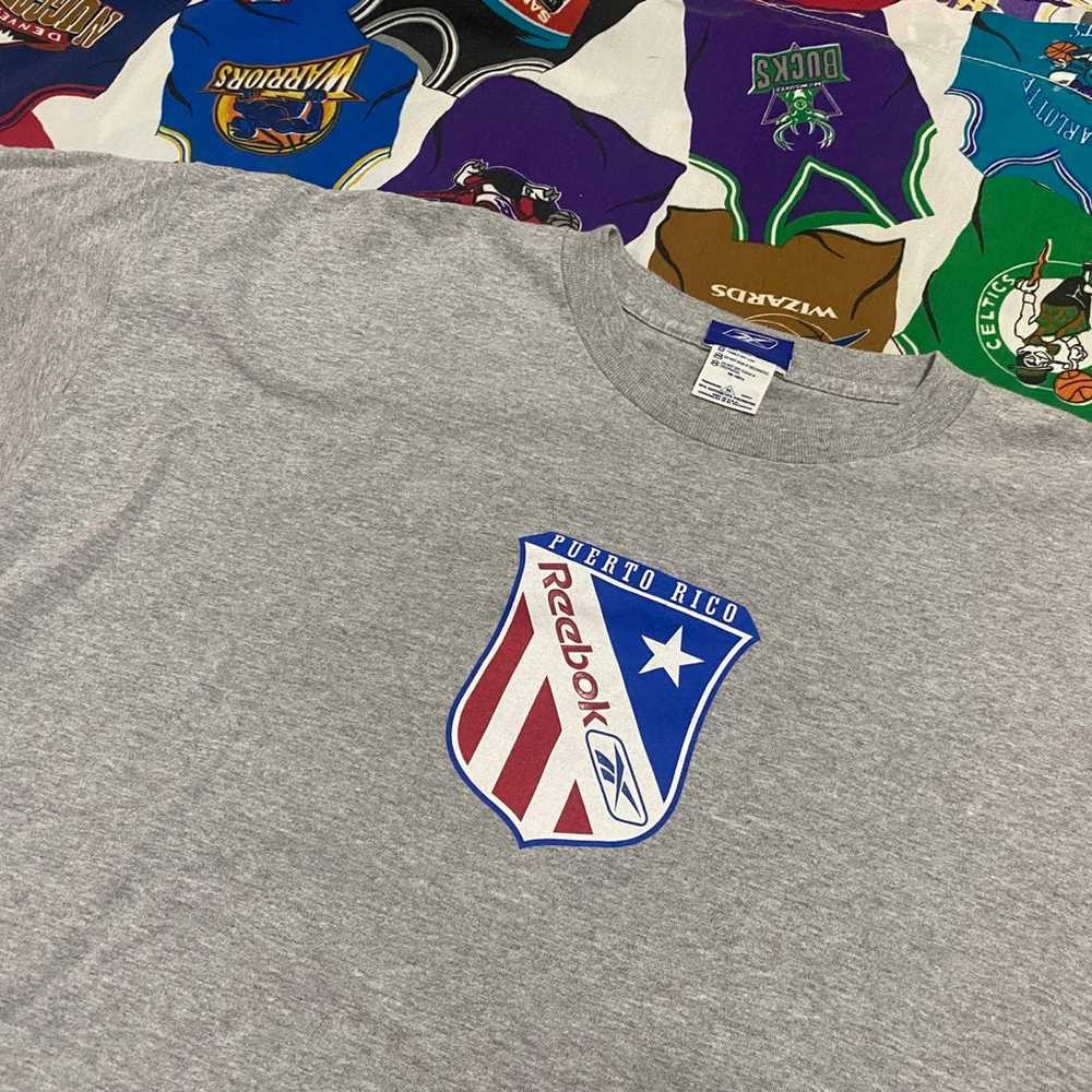 Vintage Y2K Reebok Puerto Rico Shield T-Shirt - image 2