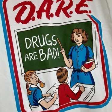 Dare graphic t-shirt