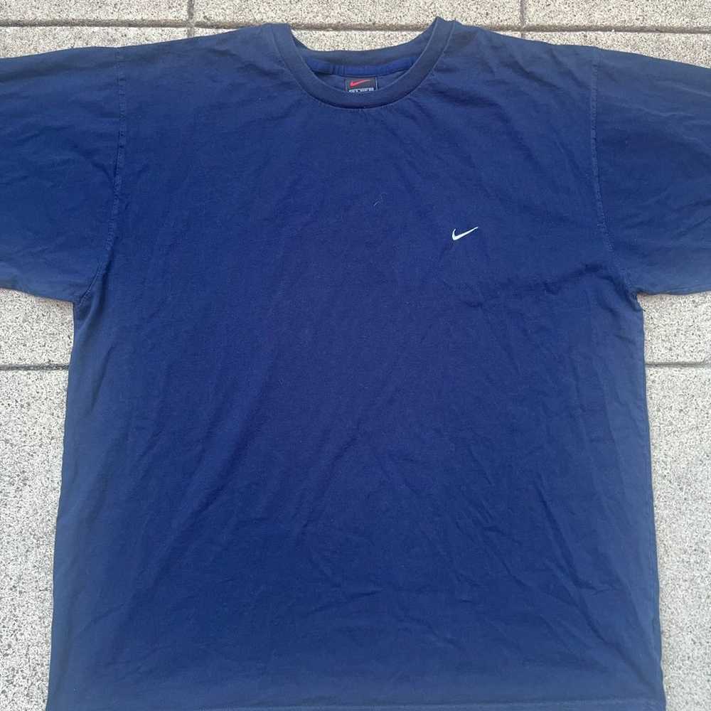 Vintage 1990’s Nike Side Swoosh T-Shirt - image 3