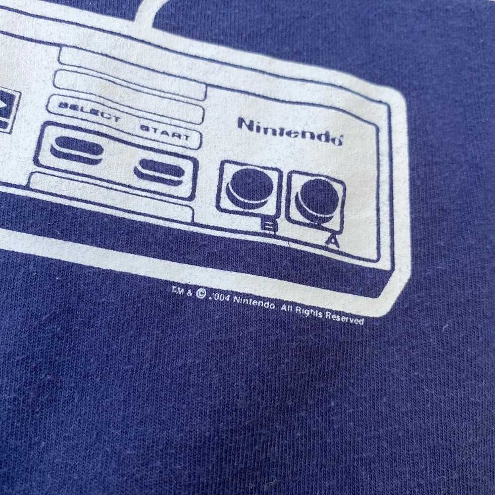 2004 Nintendo video games tshirt - image 3