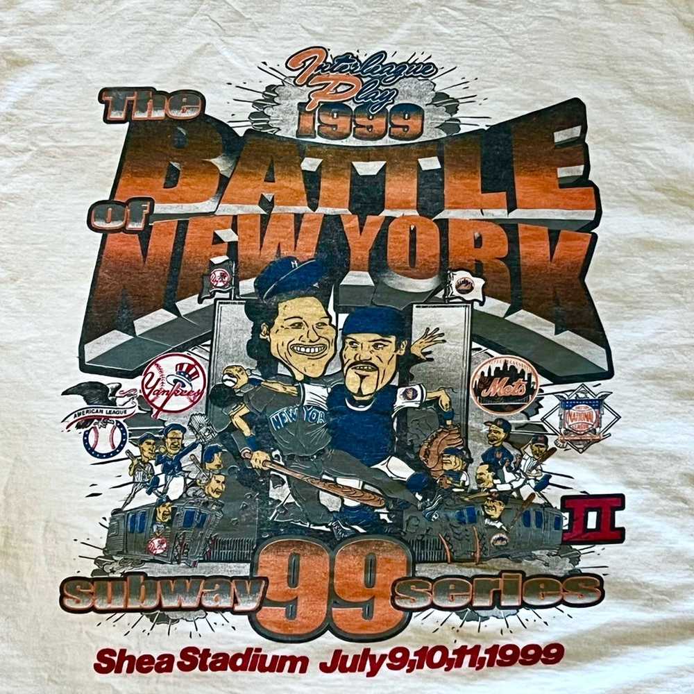 Vintage 1999 Mets Vs Yankees MLB T-Shirt - image 3
