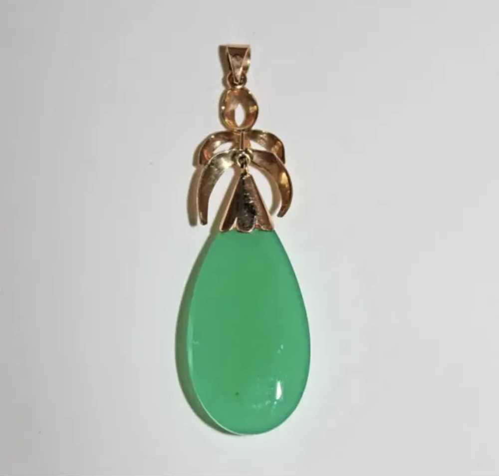 Large GREEN ONYX Pendant / 18K GOLD - Open Flower… - image 8