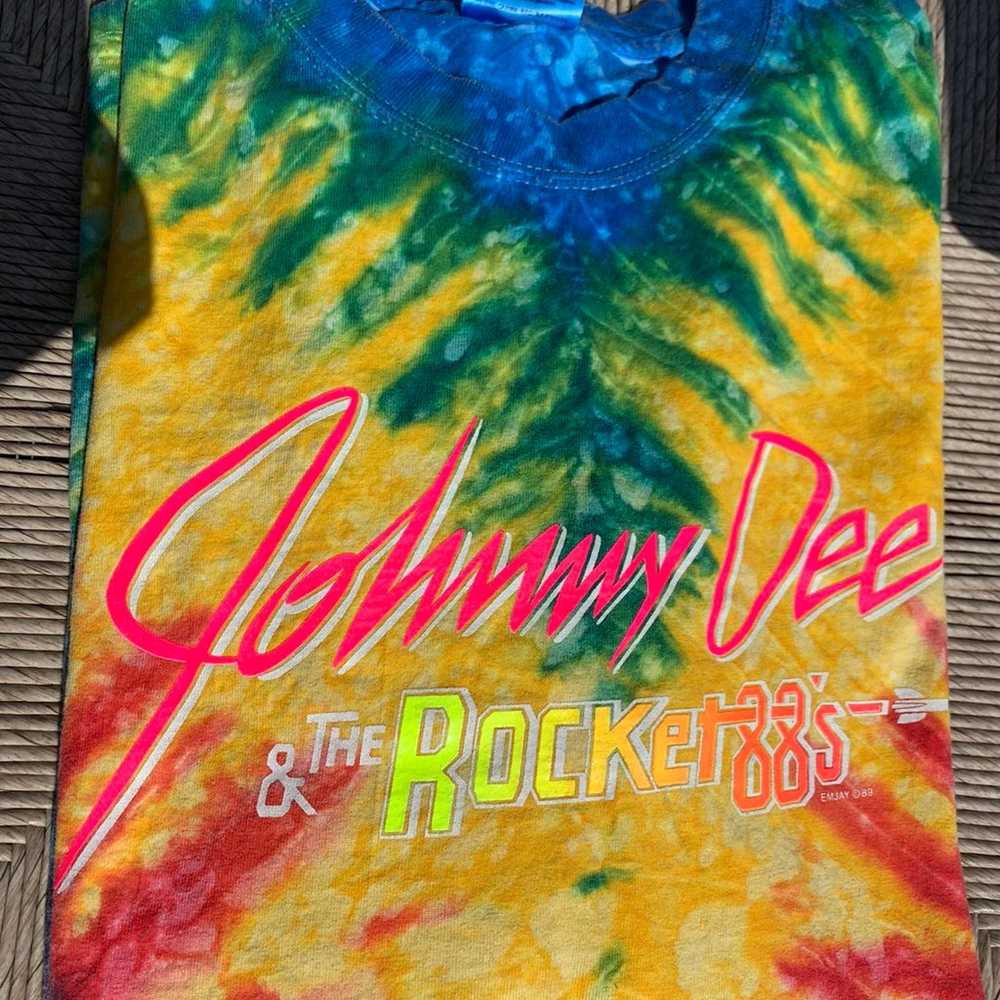 VINTAGE 1989 EUC Johnny Dee and the Rocket 88s T-… - image 2