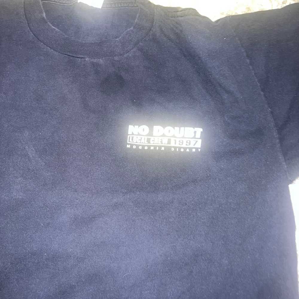 Vintage T Shirt - No Doubt Local Crew Kingdom Tar… - image 2