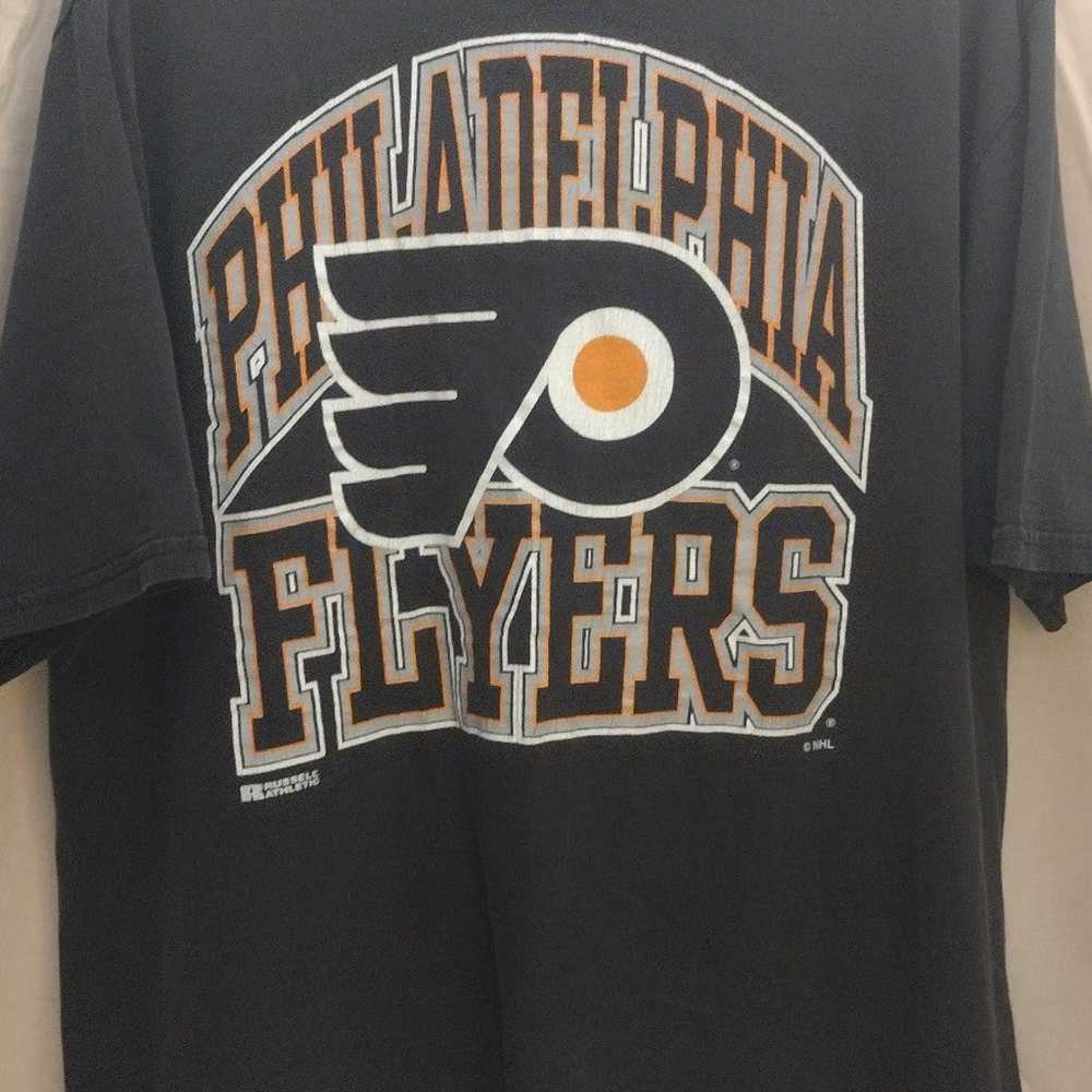 Philadelphia Flyers - image 2