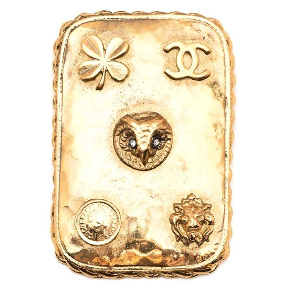 Chanel CHANEL Hammered Metal Plate Owl Brooch - image 1