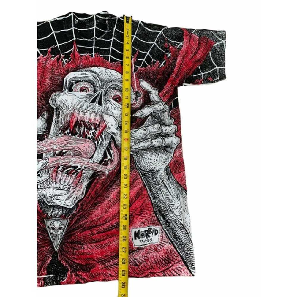 Vintage Screaming Skull All Over Print T-shirt Mo… - image 8
