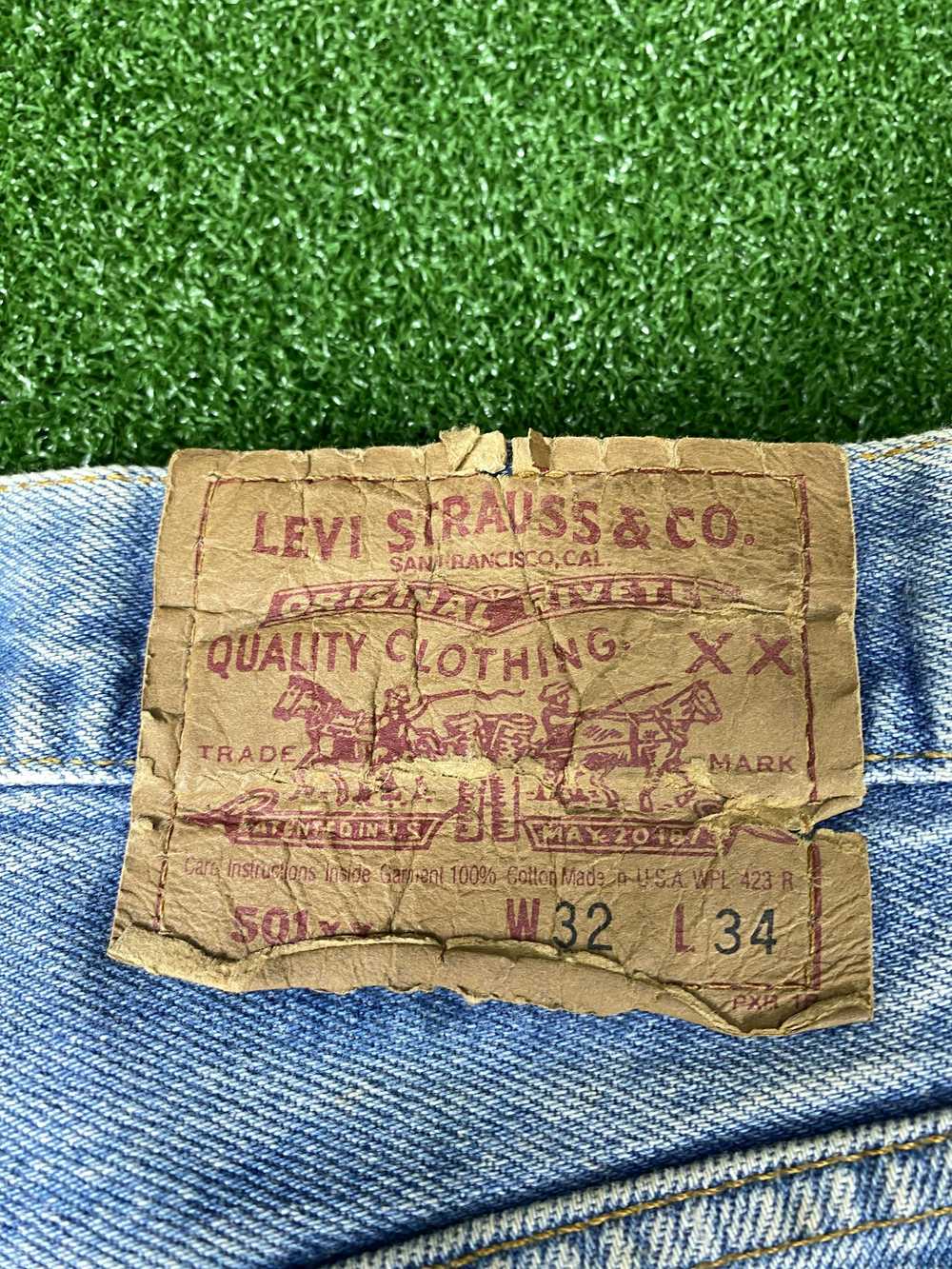 Levi's × Vintage Vintage Levi's 501 Straight Cut … - image 8