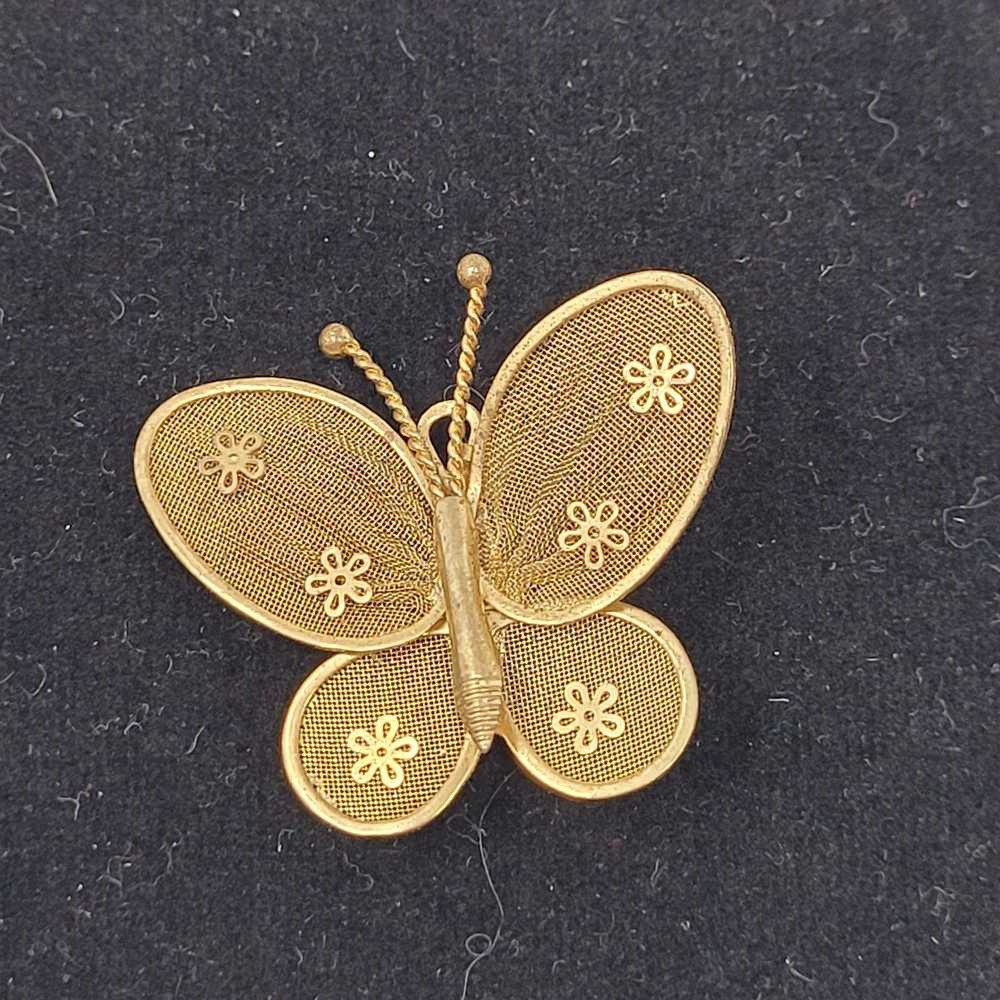 Vintage Vintage 60's Gold Tone Butterfly Brooch P… - image 1