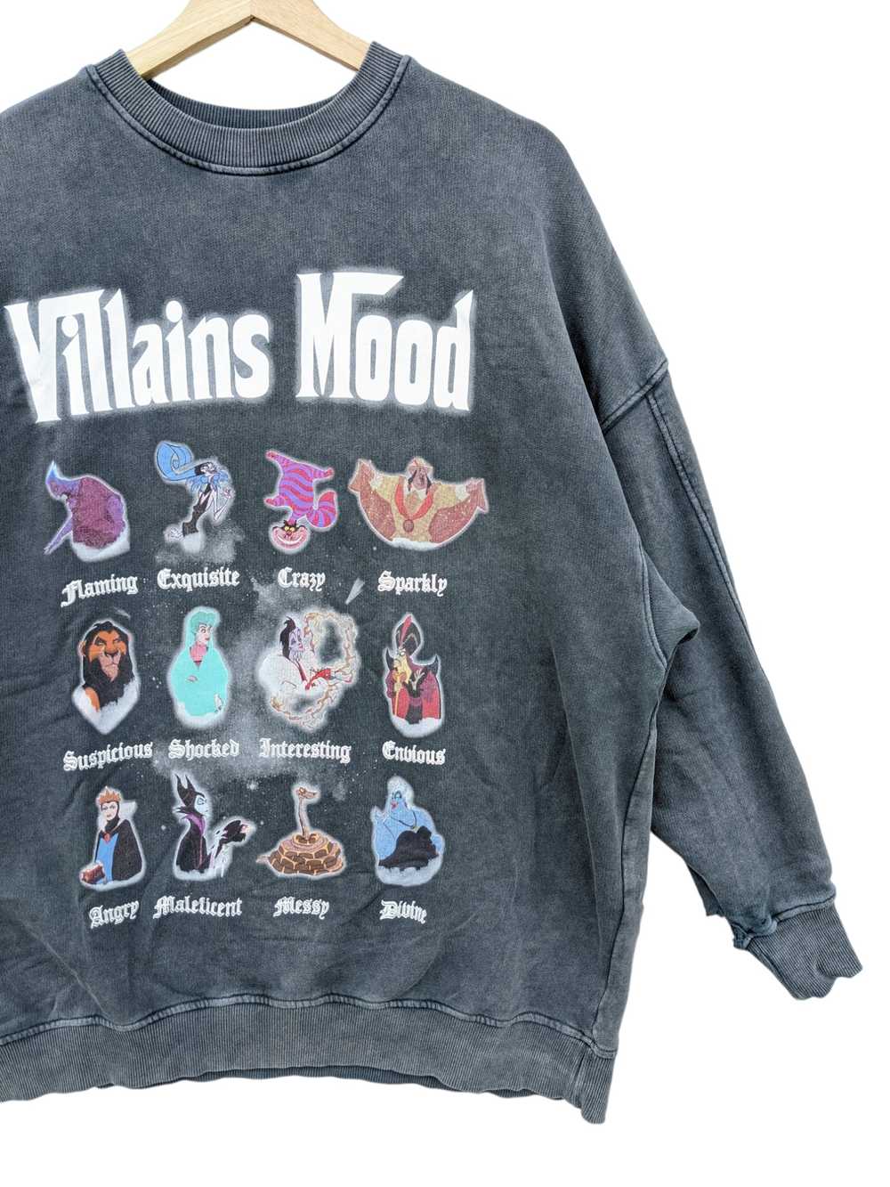 Bershka × Disney × Vintage Vintage Villains Mood … - image 2