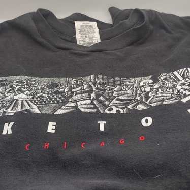 Nike 90s NikeTown Chicago 2xl Tshirt - image 1