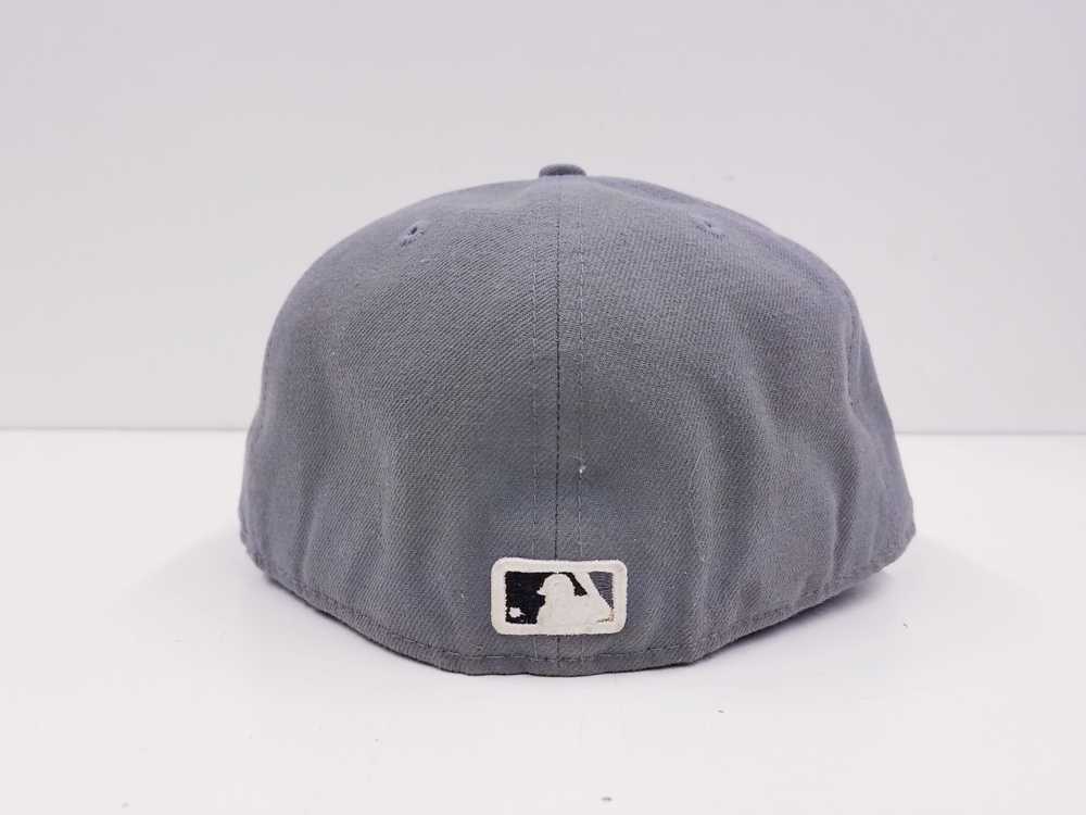 Bundle of 2 New Era Chicago White Sox Men's Hats - image 4