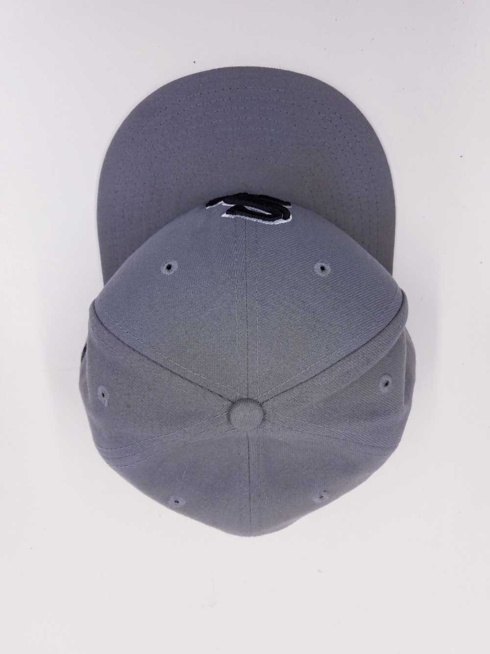Bundle of 2 New Era Chicago White Sox Men's Hats - image 7