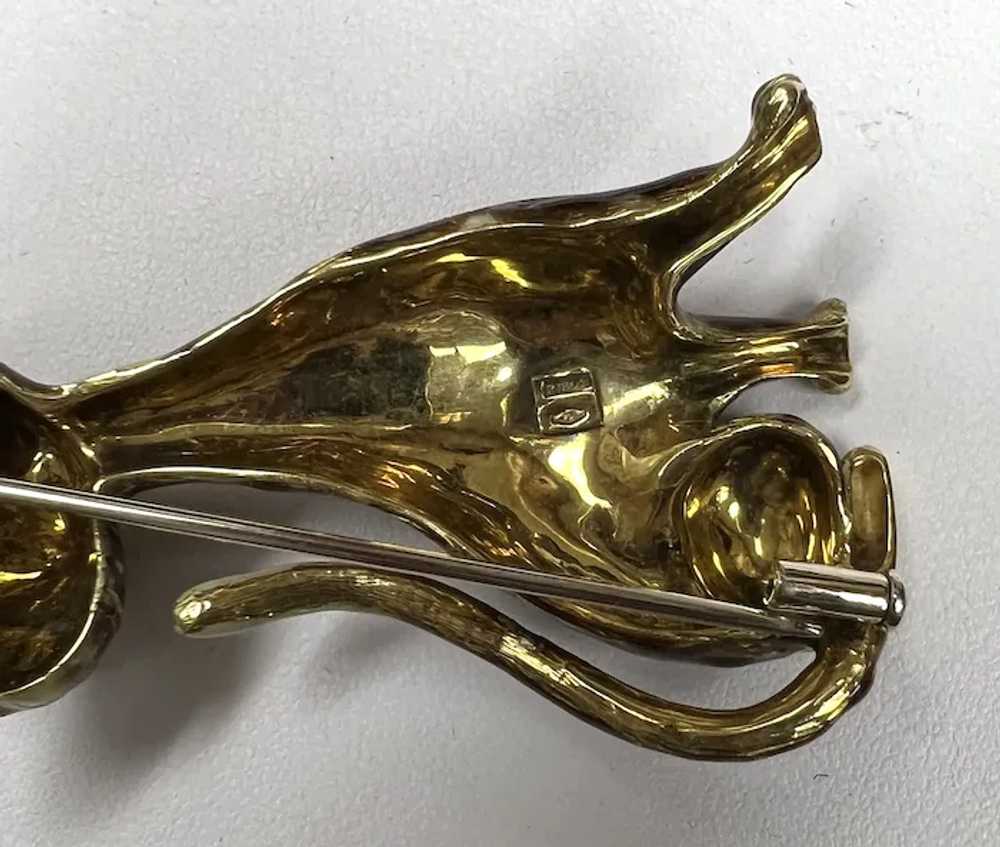 18k Yellow Gold Enamel Cat Brooch - image 12