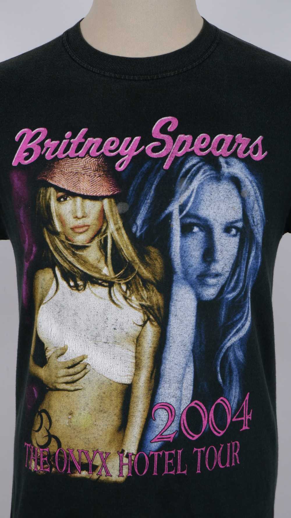 2004 Britney Spears The Onyx Hotel Tour Vintage T… - image 3