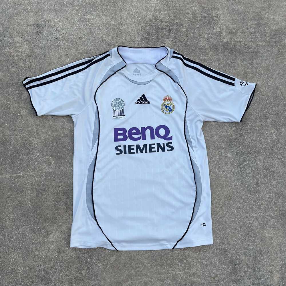 Adidas × Soccer Jersey × Vintage Real Madrid 2006… - image 1