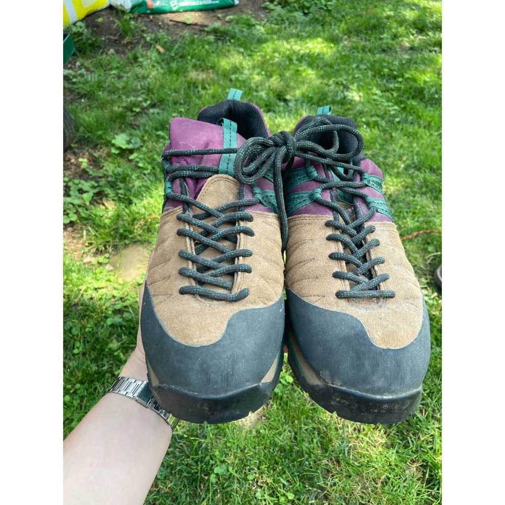 Vintage Vintage 11 Fronteer Hiking Shoes Vibram S… - image 2