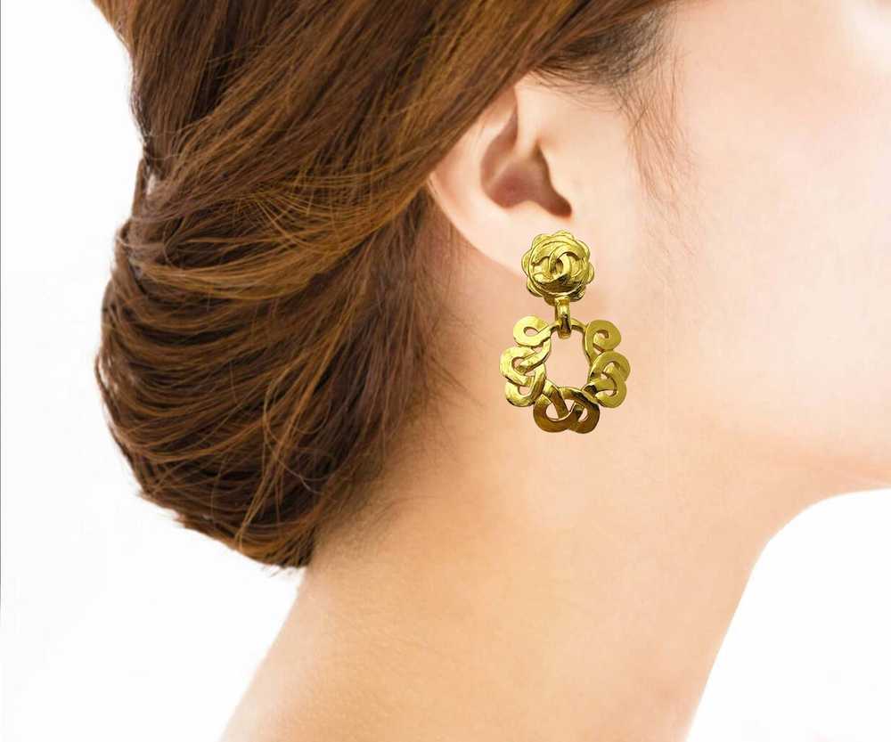 Chanel CHANEL Vintage Gold Plated CC Flower Twist… - image 3