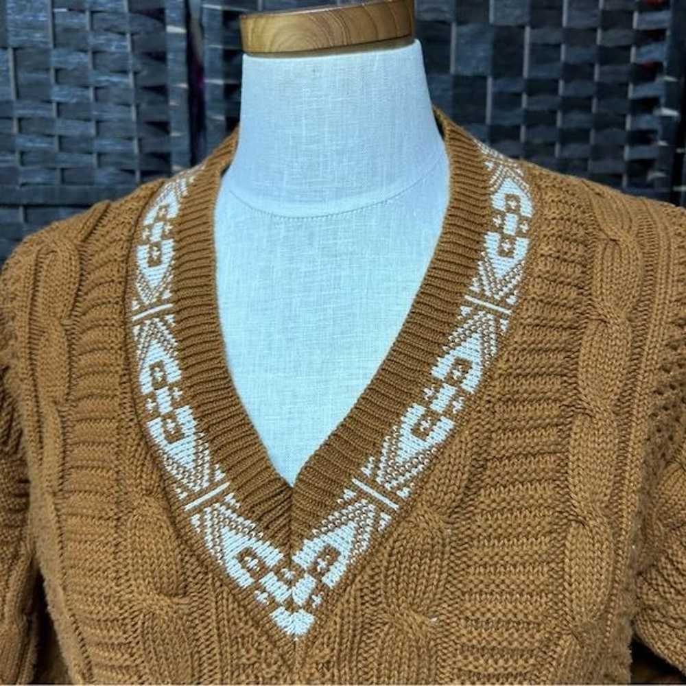 Vintage Cambridge Classics brown cable knit sweat… - image 4
