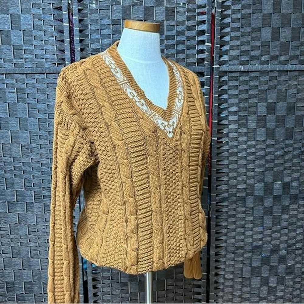 Vintage Cambridge Classics brown cable knit sweat… - image 5