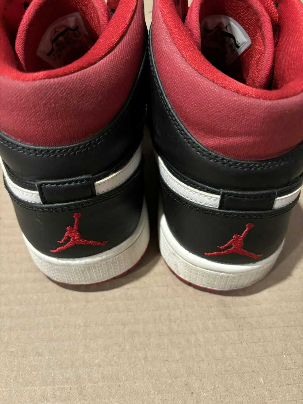 Jordan Brand × Nike Air Jordan 1 mid Black Gym Red - image 5