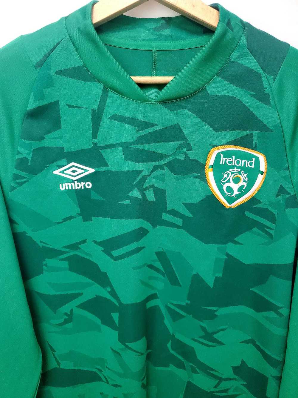 Soccer Jersey × Umbro Ireland National Team 2022/… - image 2