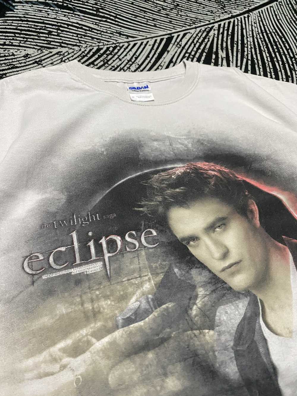 Movie Twilight Saga Eclipse Movie Promo Tee - image 2