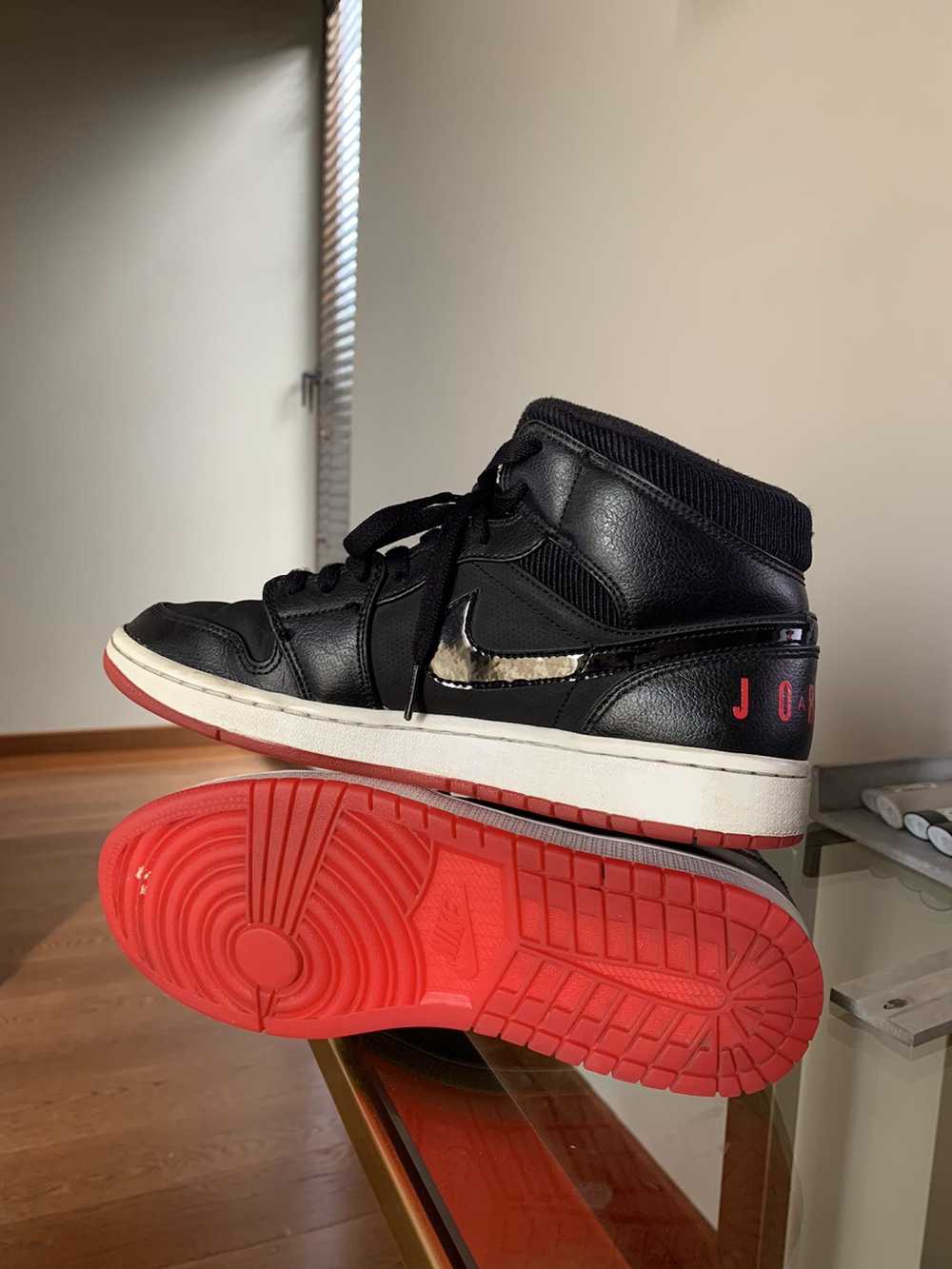 Jordan Brand Air Jordan 1 Retro Mid Bred - image 2