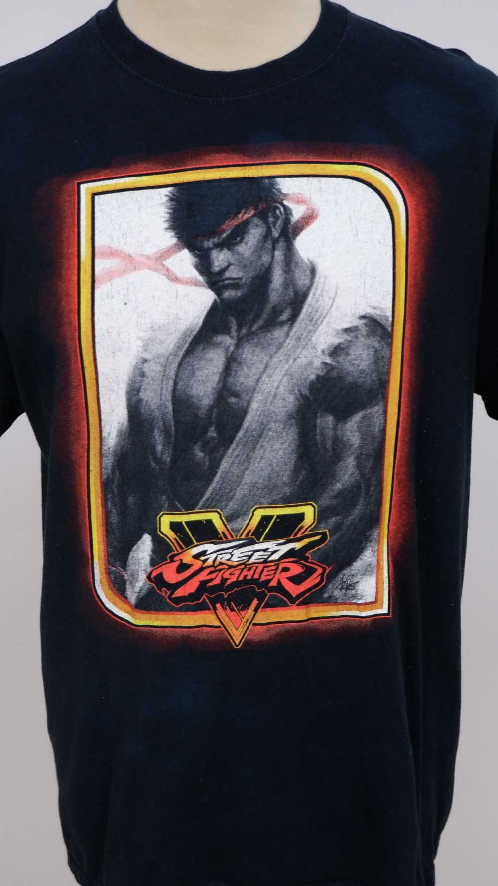 Vintage Gildan Street Fighter T-Shirt - image 4