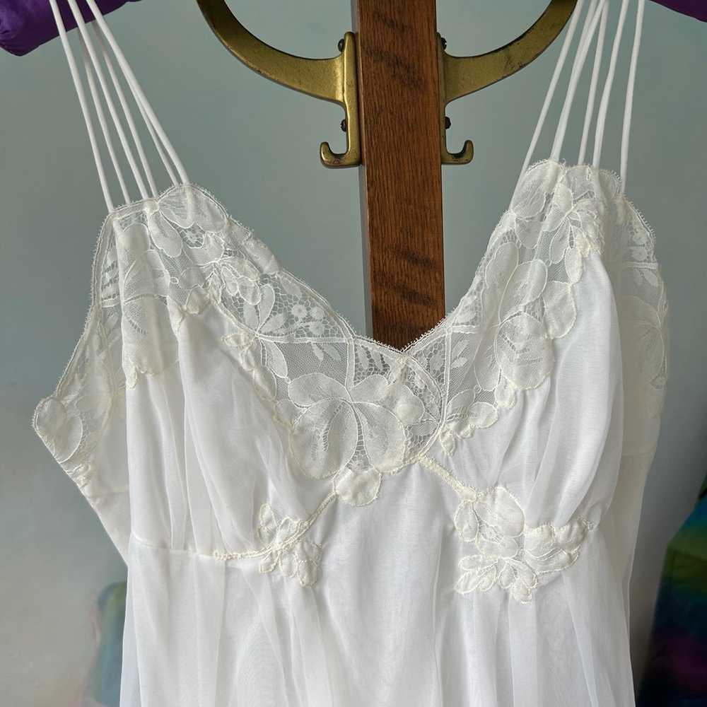Vintage Gossard Artemis white bridal peignoir nig… - image 3