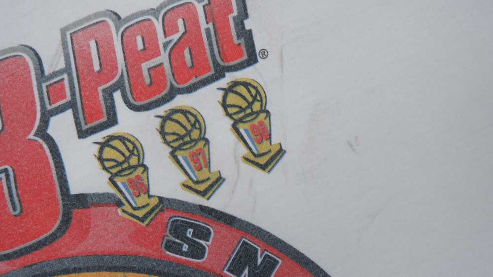 Starter 1998 Chicago Bulls Repeat 3-Peat NBA Cham… - image 5