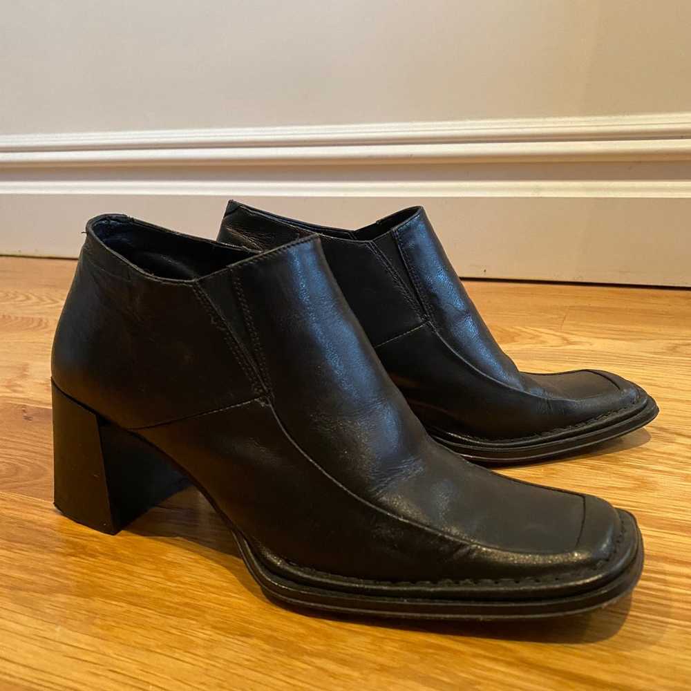 Vintage 90’s Y2k block heel square toe leather bo… - image 2