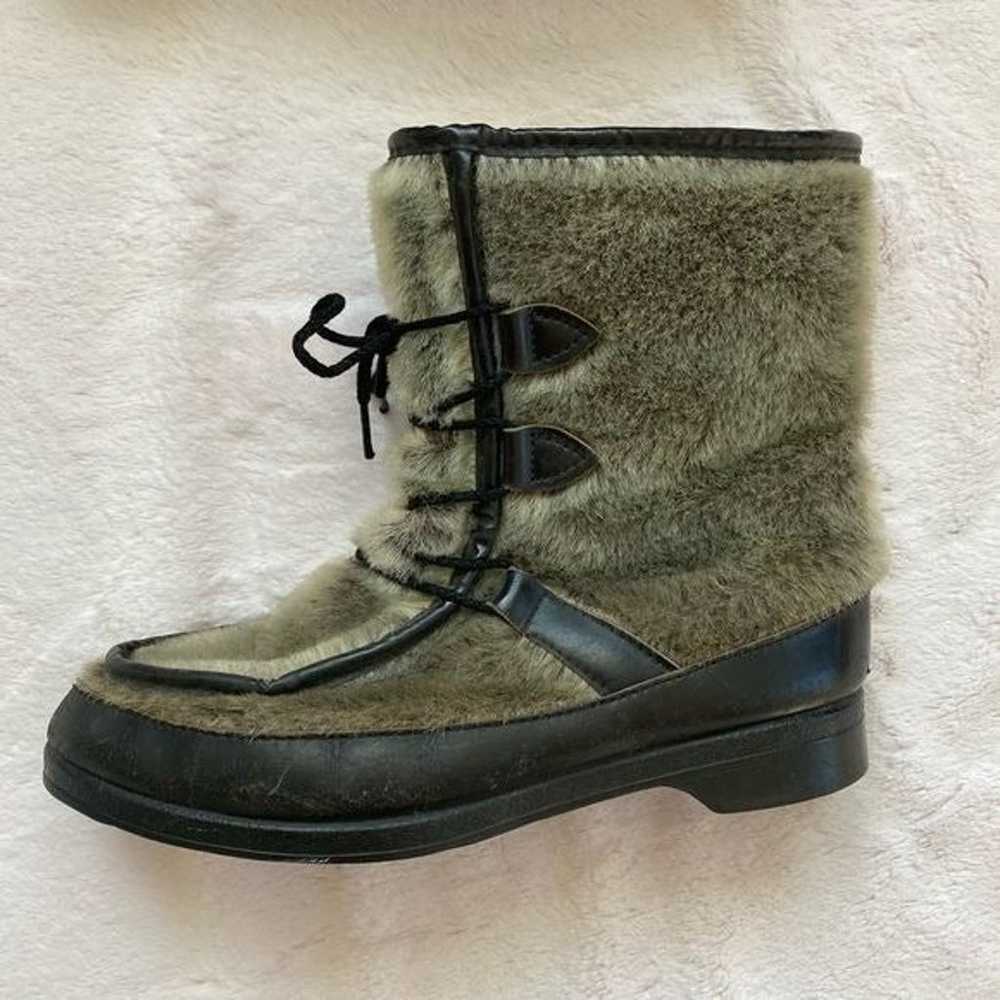 Vintage Snowland Faux Fur Winter Boots - Size 8 - image 10