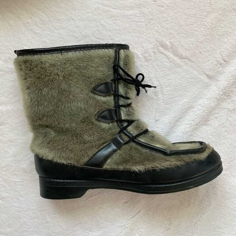 Vintage Snowland Faux Fur Winter Boots - Size 8 - image 9