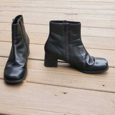 Vintage 90s y2k Bratz Square Toe Chunky Heel Black Faux Vegan Leather  Oxfords