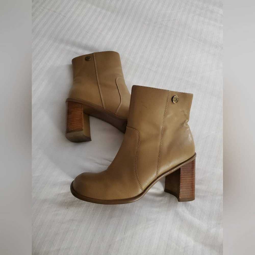 Vintage Y2K 90's Tommy Hilfiger Tan Chunky Heel L… - image 1