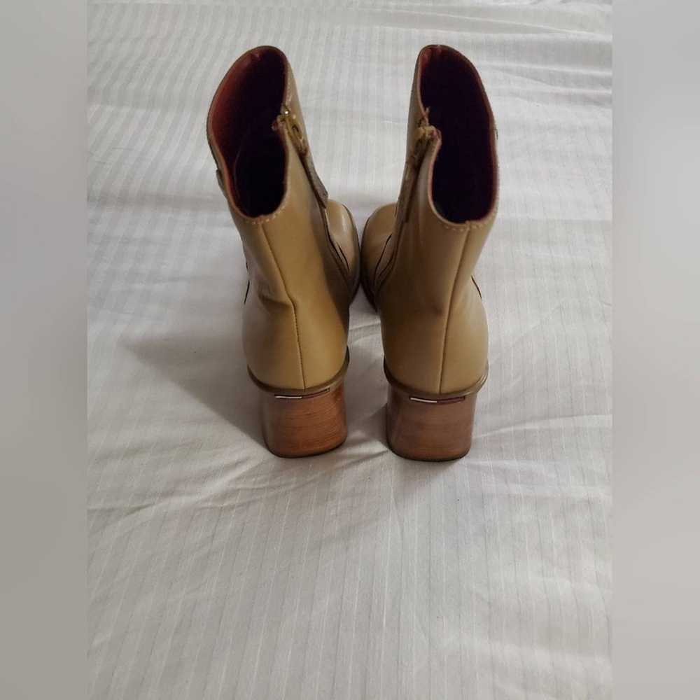 Vintage Y2K 90's Tommy Hilfiger Tan Chunky Heel L… - image 5