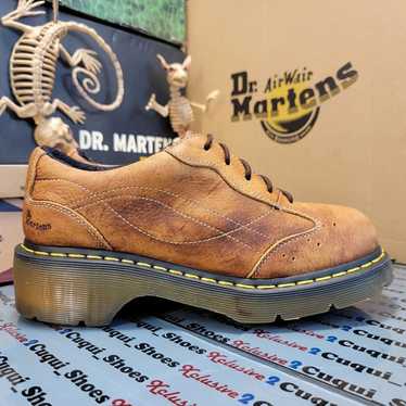 Dr. Martens / 2B95 / Vintage Boots