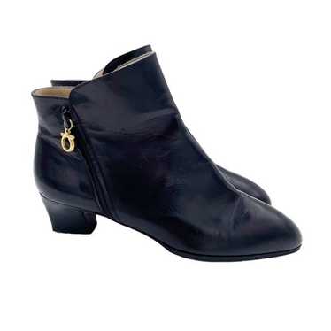 Ferragamo saks fifth on sale avenue