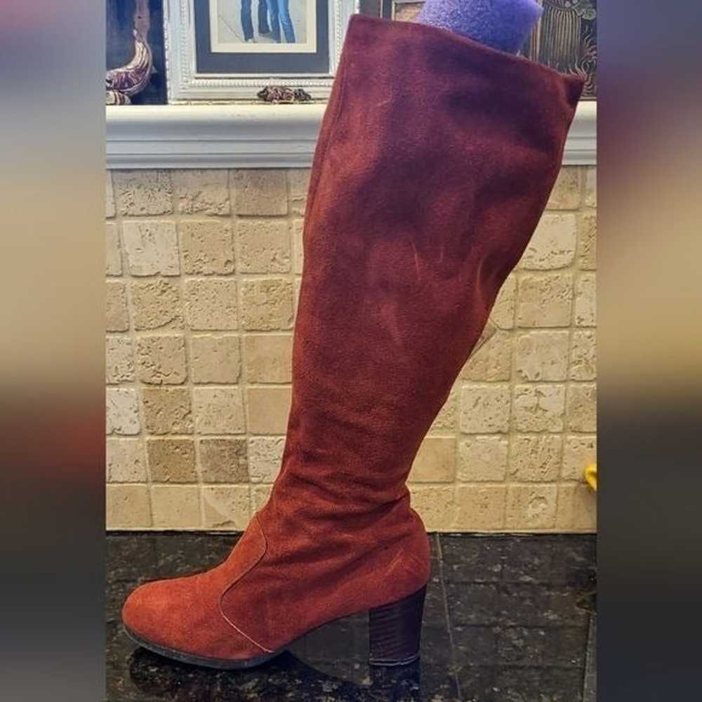 Vintage 1970s Tall Burnt Orange Suede Heeled Boot… - image 5