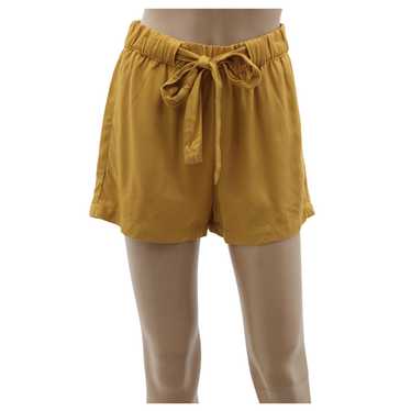 Ladies Pull & Bear Front Tie Shorts - image 1
