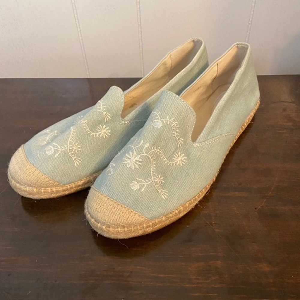 vintage avon cushion walk light blue cream ladies… - image 2