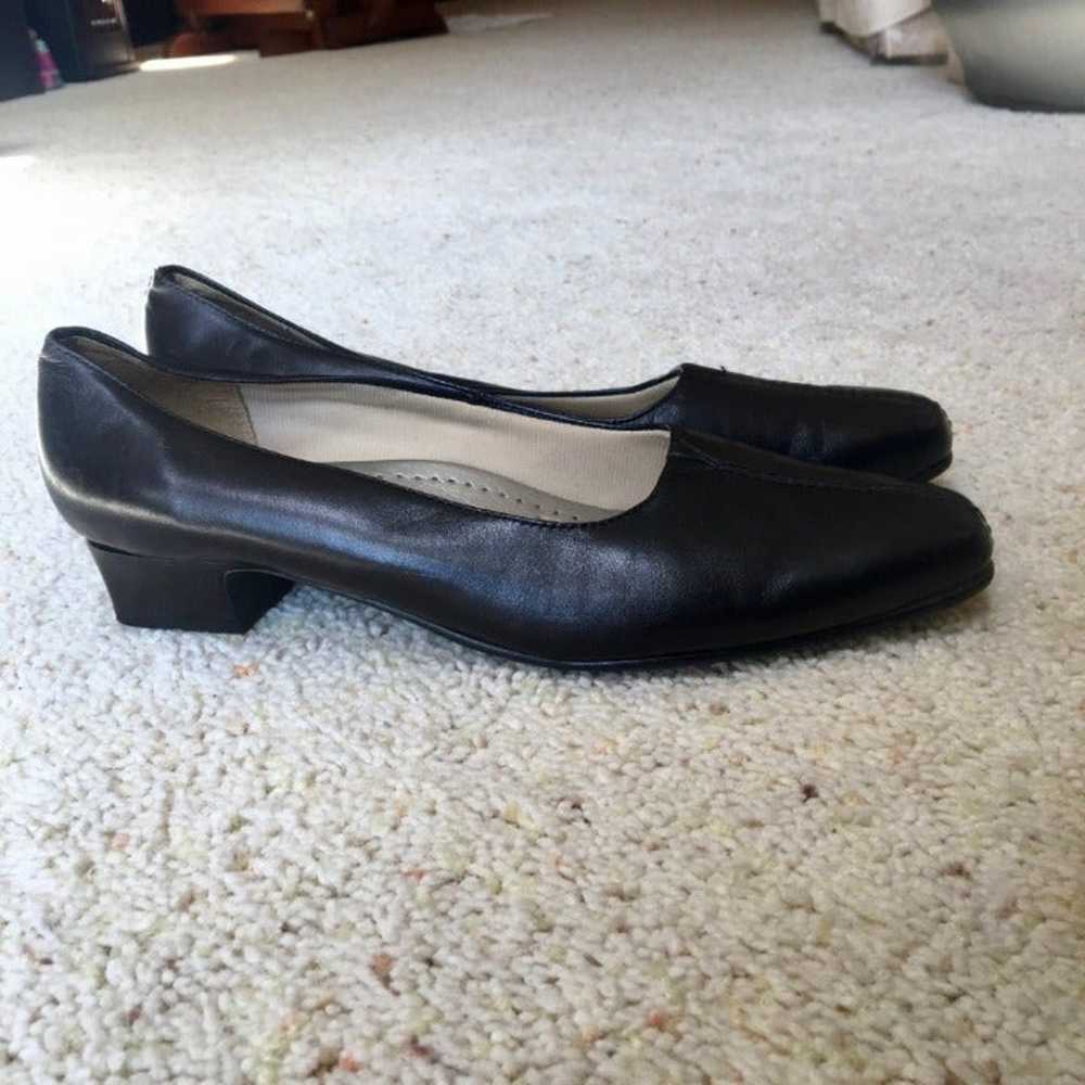 Vintage Ros Hommerson Leather Flat Shoes - image 2