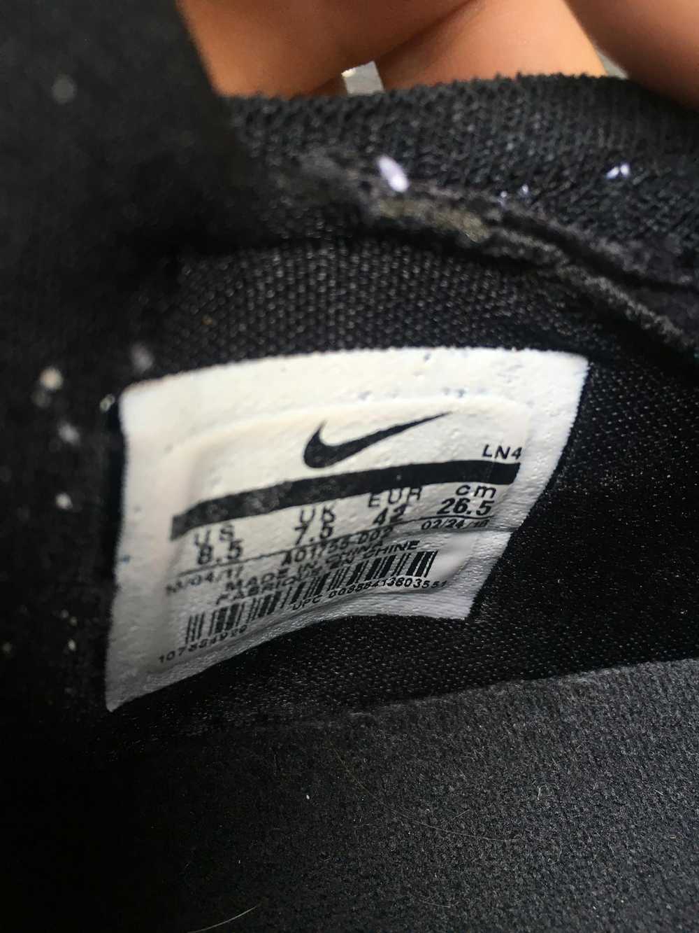 Nike LeBron 15 Low - image 5
