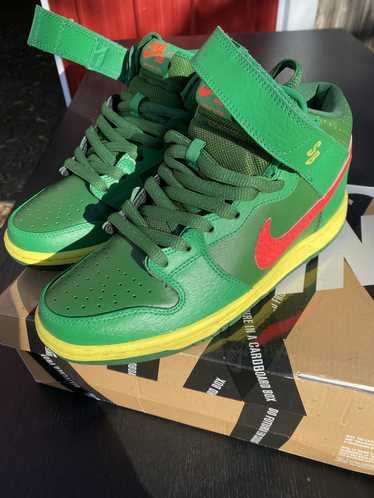 Nike Nike Dunk Mid Pro SB