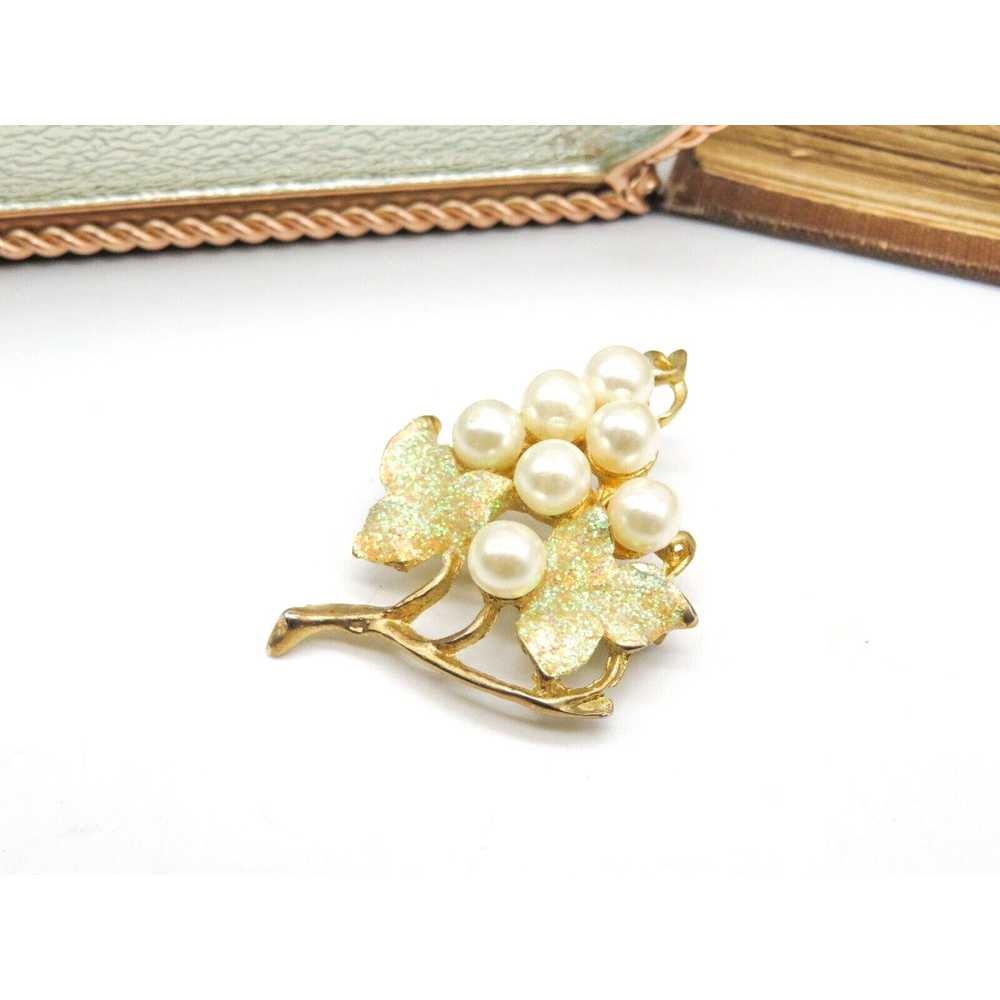 Vintage Vintage Faux Pearl Gold Shimmer Grape Bun… - image 1