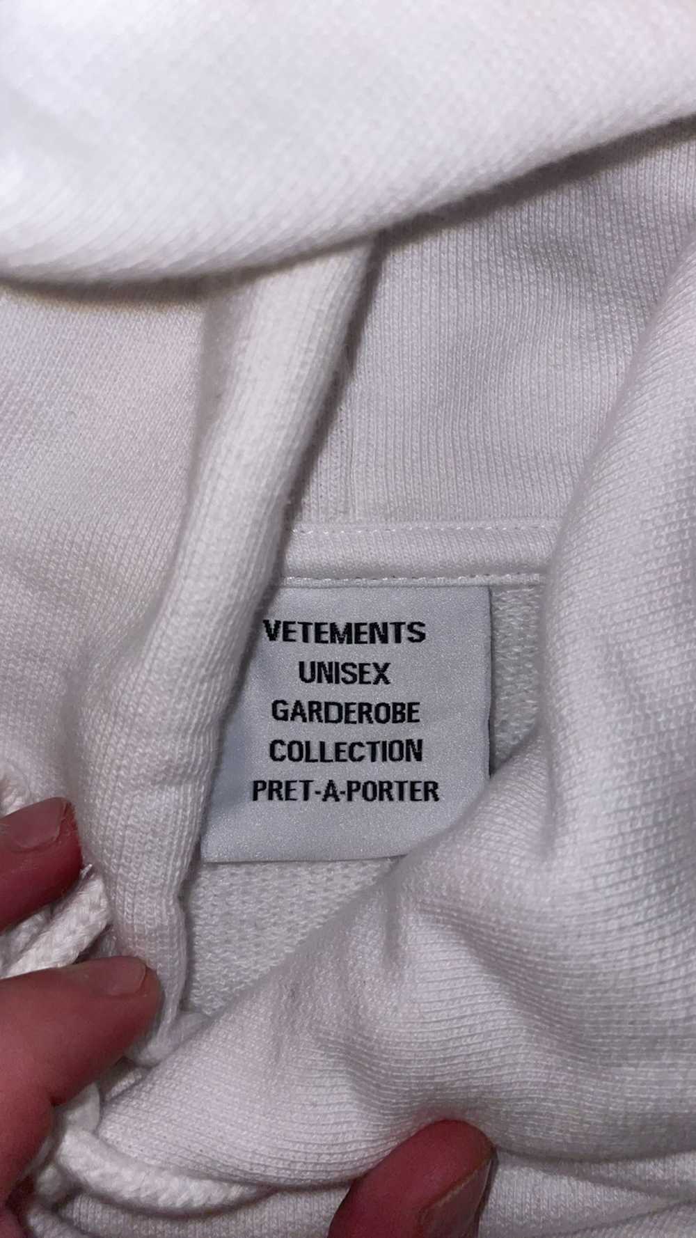 Vetements Vetements Translation Hoodie - image 3