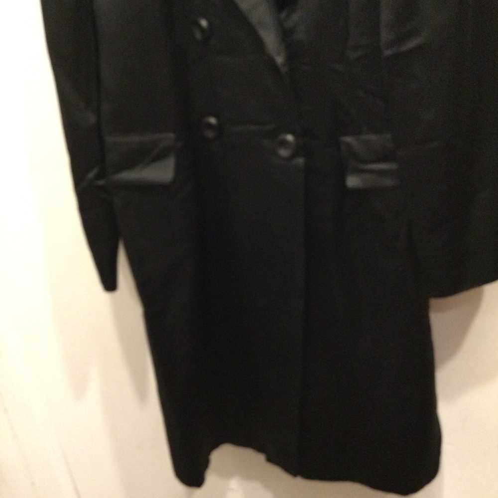 Tara Jarmon shiny middle length jacket - image 2